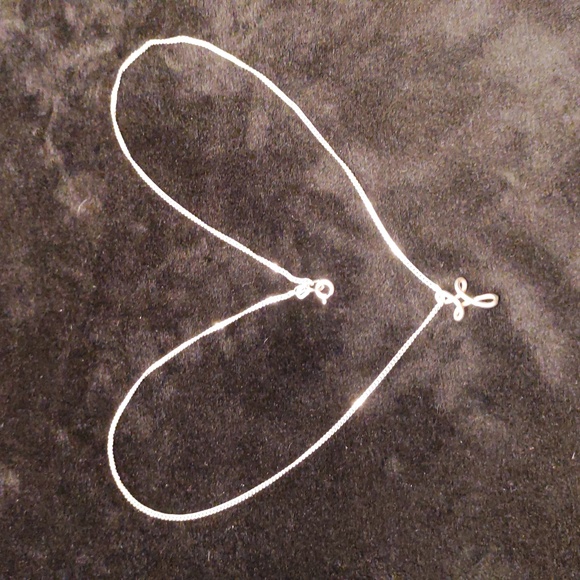 .925 Infinity Loop Cross Necklace .925 Sterling Silver 20" - Picture 7 of 8